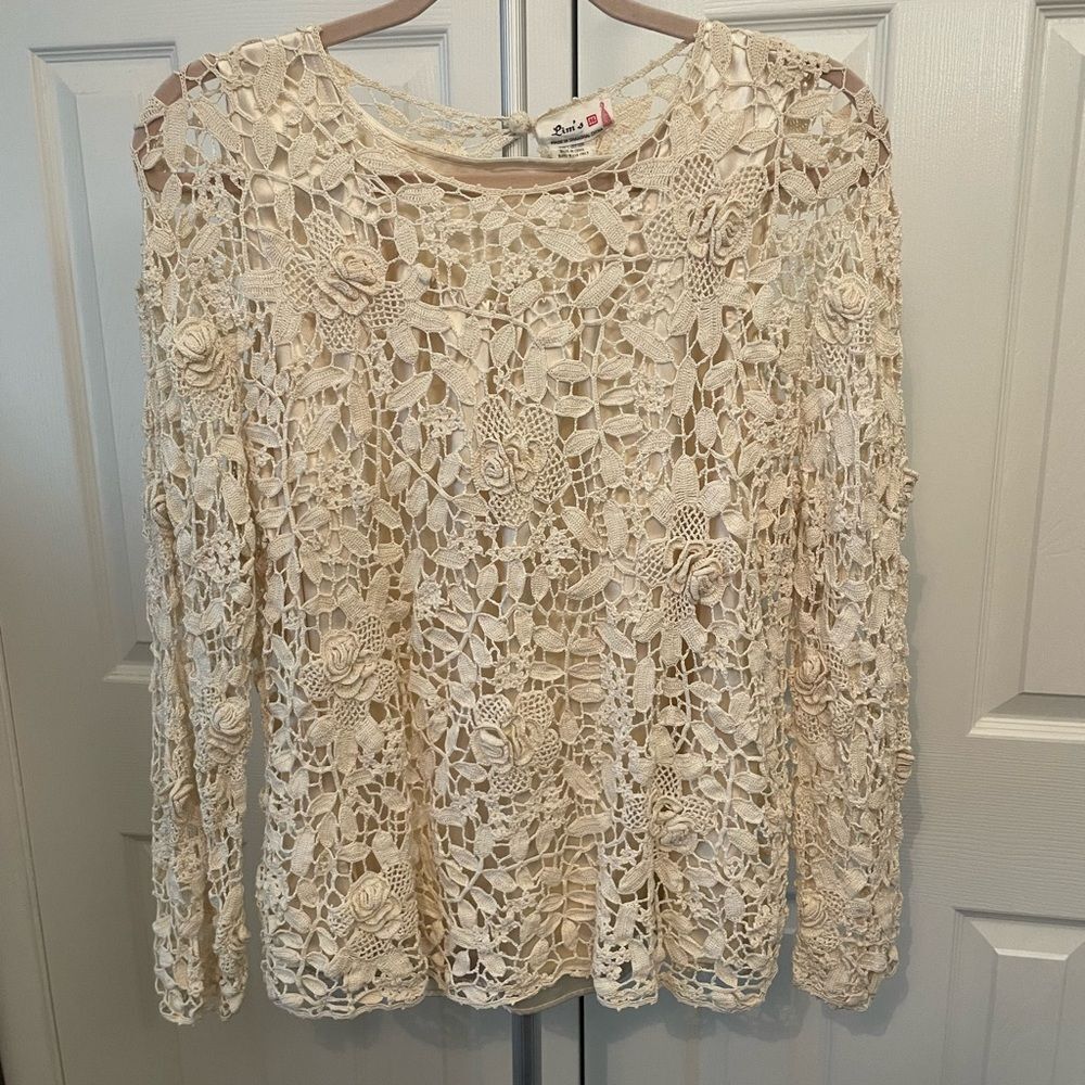 Lim’s Hand Crotchet Lace Cream Top